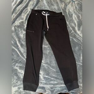 FIGS Zamora high wasted scrub joggers.